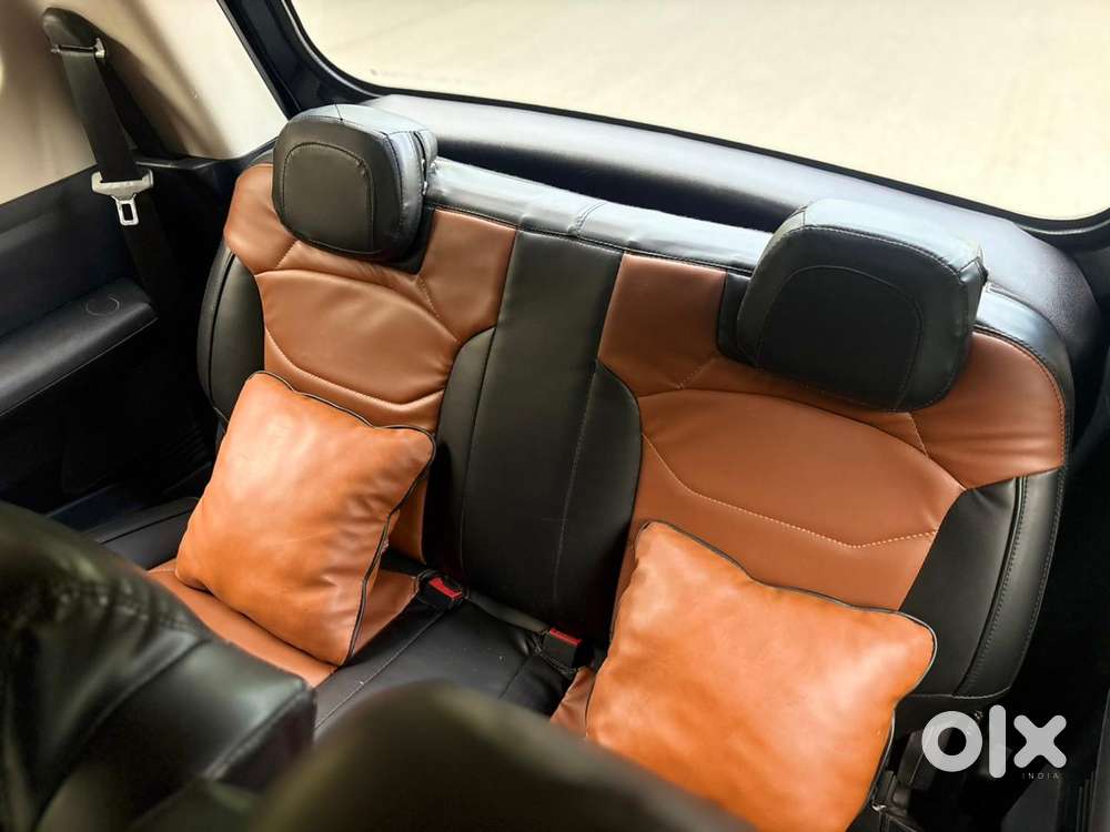 Mahindra Scorpio-n 2.0 Z2 Petrol Mt 7 Str, 2024, Petrol