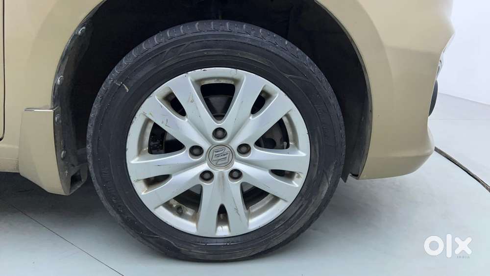 Maruti Suzuki Ertiga 1.5 Zxi, 2015, Petrol