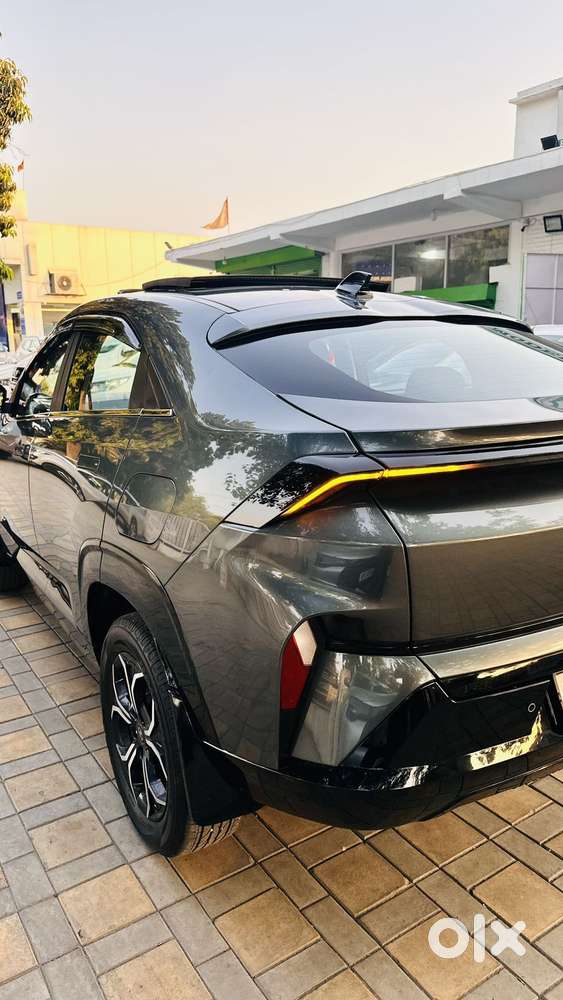 Tata Curvv Creative Plus S 1.2 Revotron Petrol 7dca, 2024, Petrol