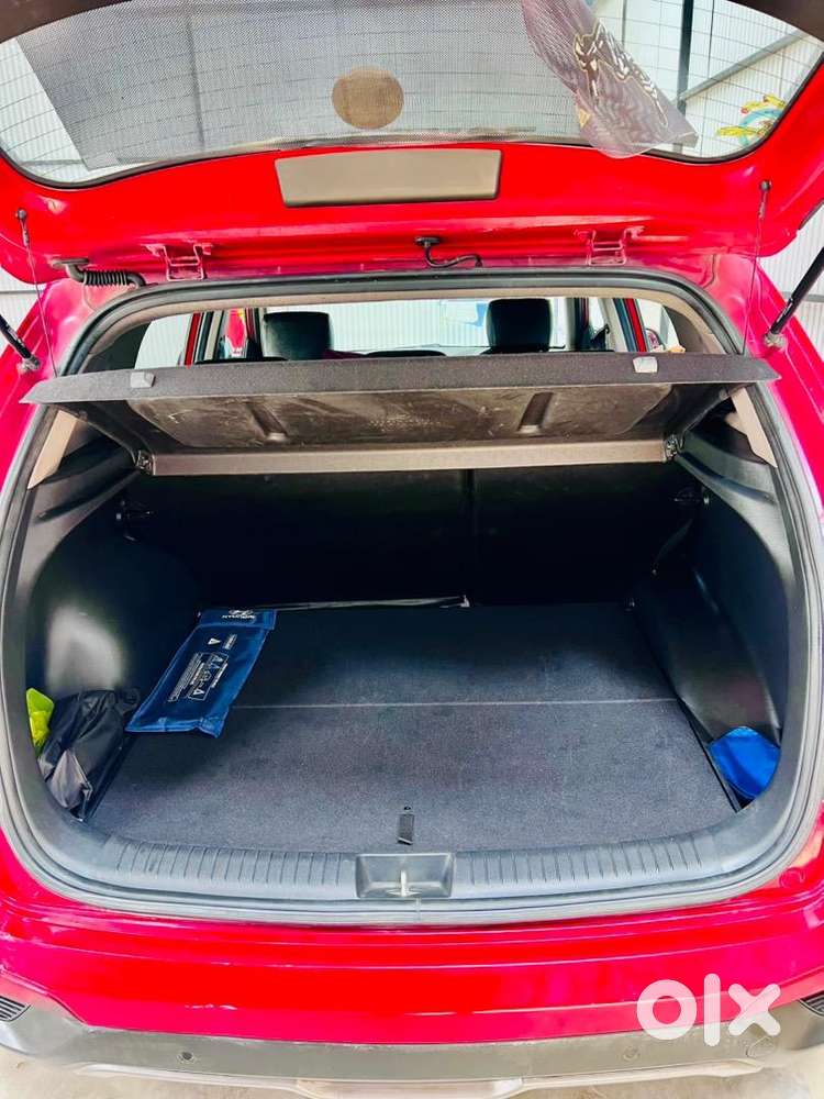 Air Force Officer Owned Hyundai Creta 2017 Petrol Automatic 45350 Km