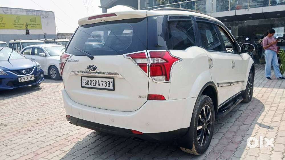 Mahindra Xuv500 W11, 2018