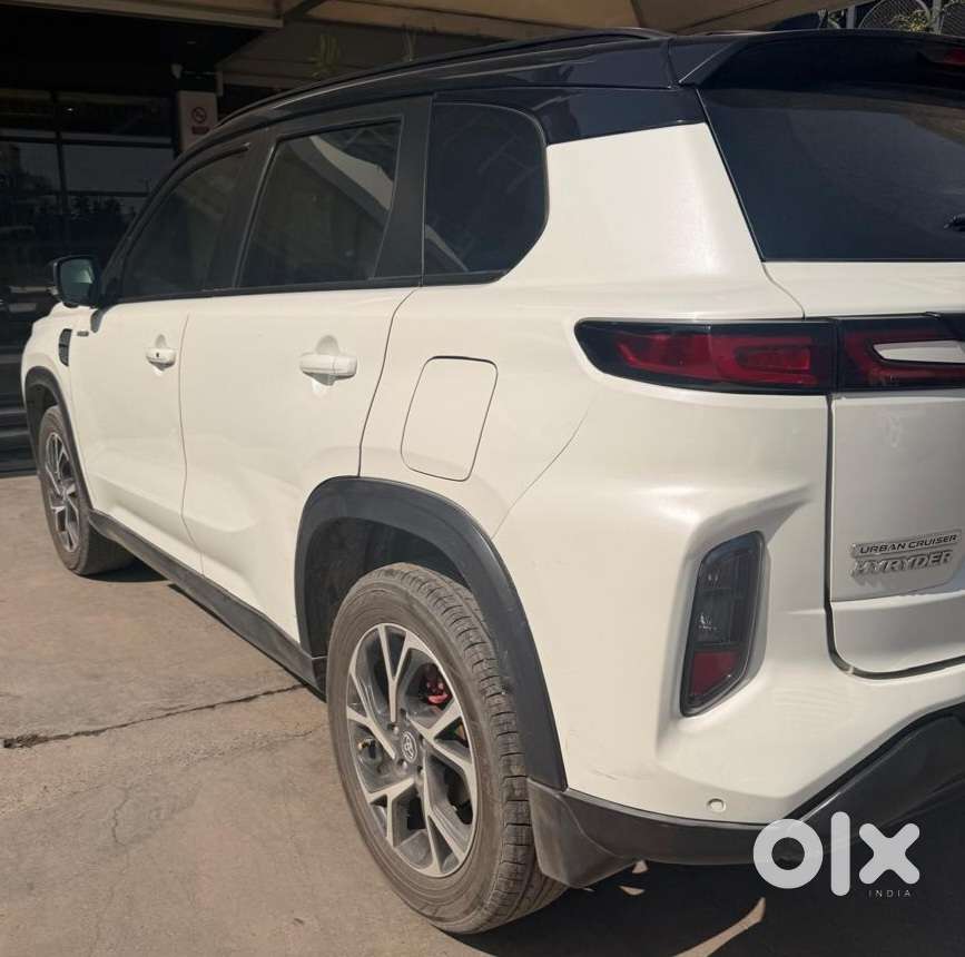 Toyota Urban Cruiser Hyryder 1.5 V Hybrid, 2025, Petrol