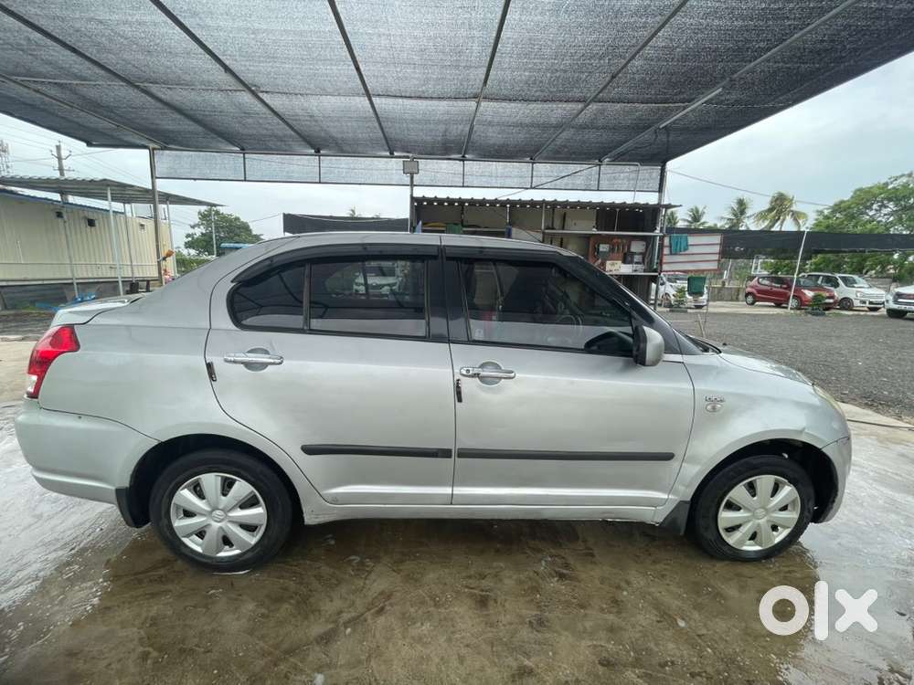Maruti Swift Dzire 2011