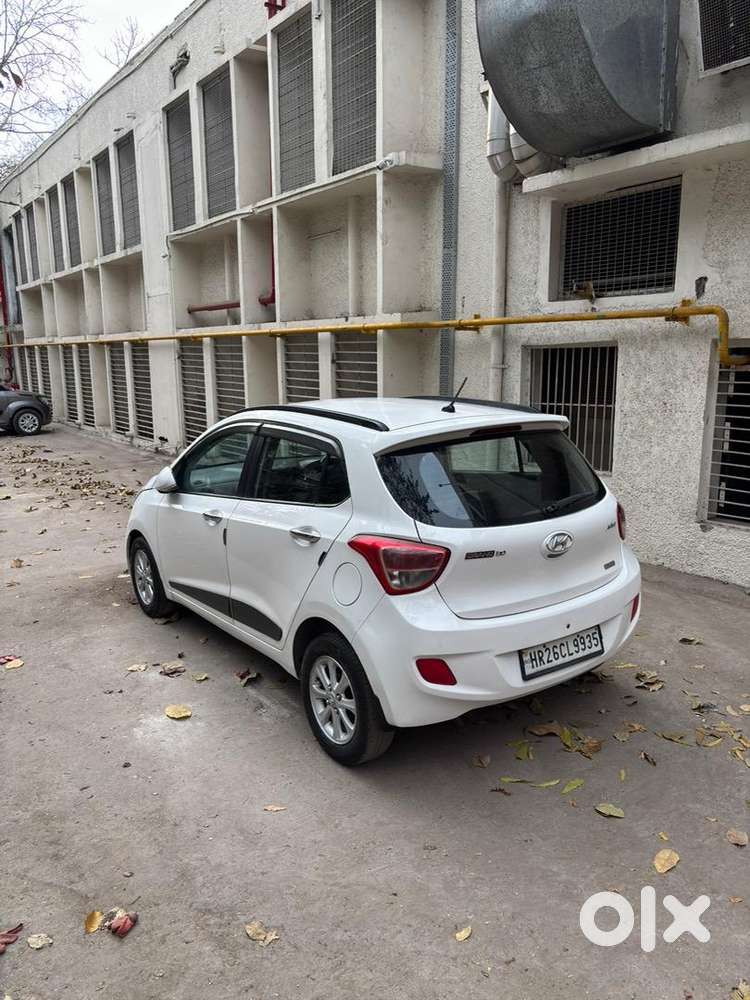 Hyundai Grand I10 2015 Cng On Paper