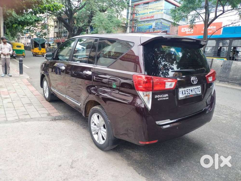 Toyota Innova Crysta [ ] 2.4 Zx At 7 Str, 2016, Diesel