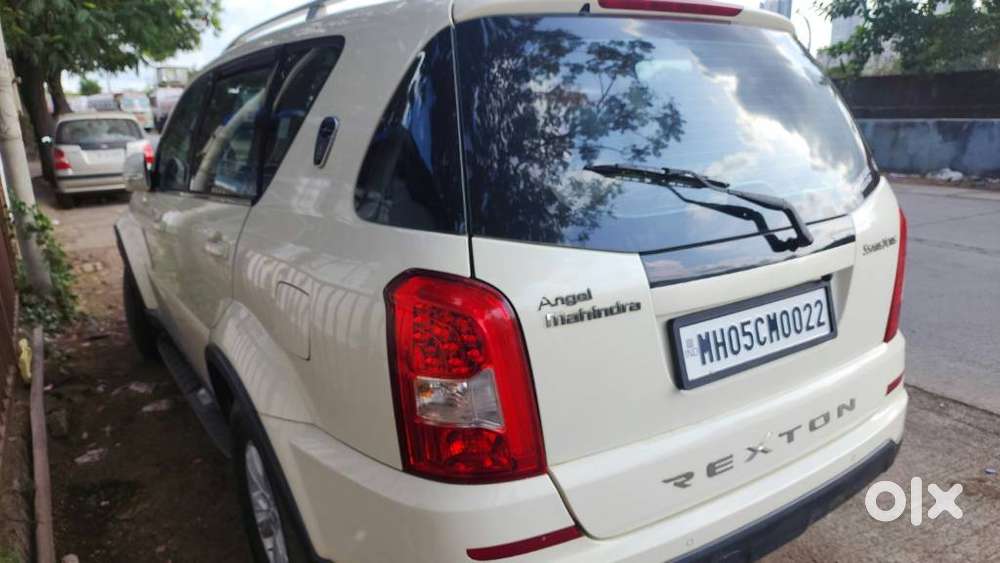 Mahindra Rexton, 2015, Diesel