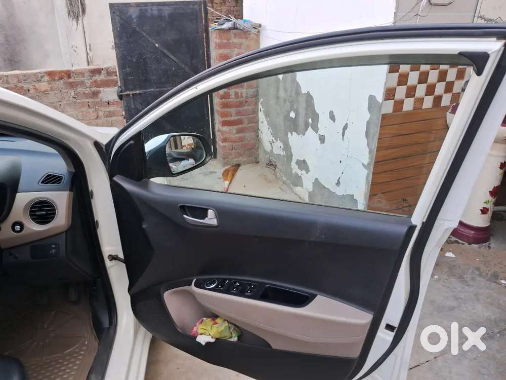 Hyundai Xcent 2014 Diesel Well Maintained