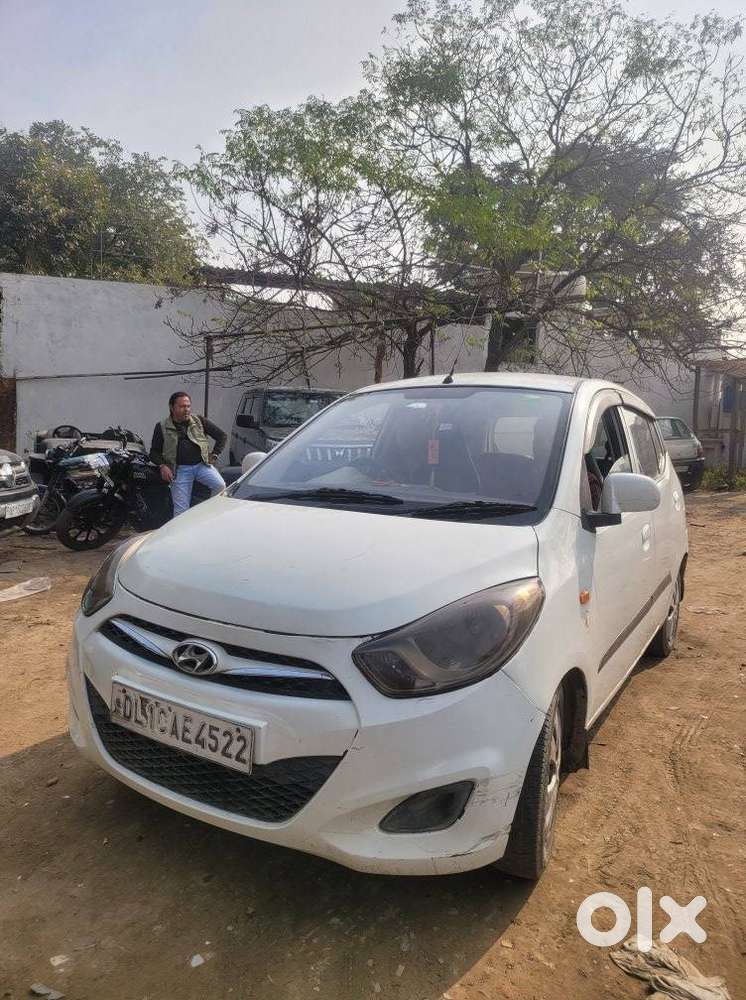 Hyundai Grand I10 Era 1.1 Crdi, 2016, Cng & Hybrids