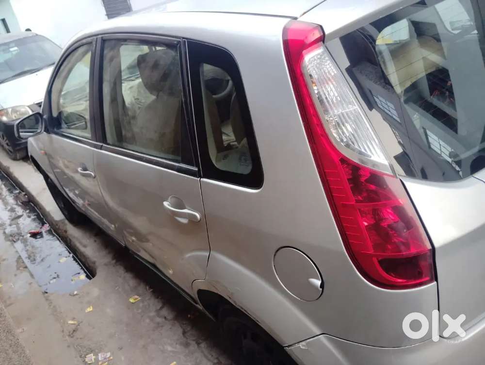 Ford Figo 2012