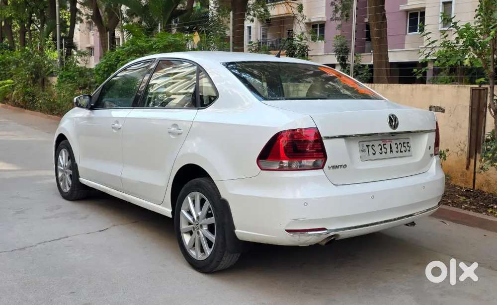 Volkswagen Vento Highline Plus Tdi At