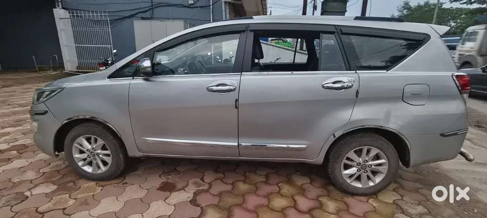 Toyota Innova Crysta 2018