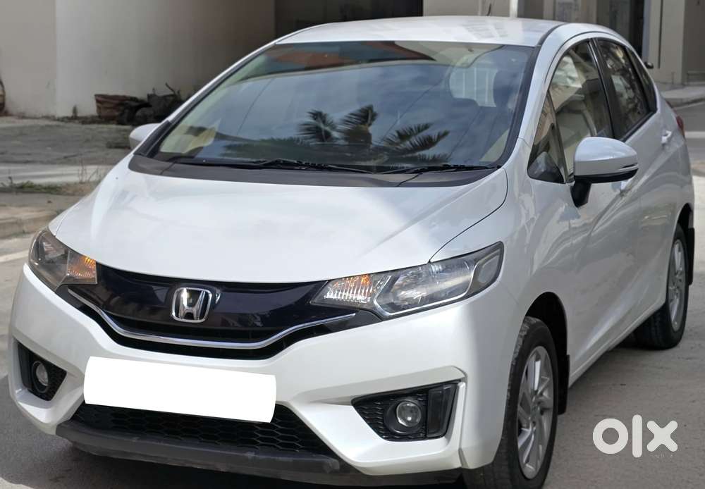Honda Jazz V Automatic, 2016, Petrol