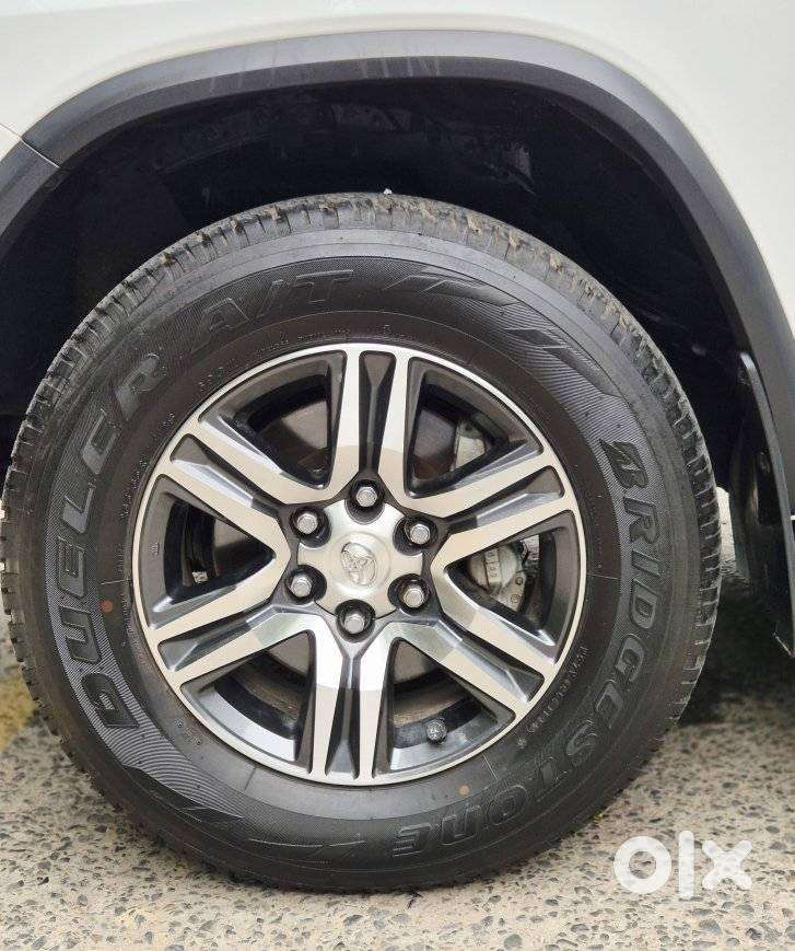 Toyota Fortuner 4x2 At 2.7 Petrol, 2024, Petrol