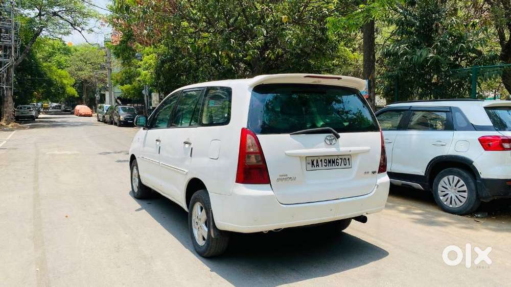 Toyota Innova 2.5 V 7 Str, 2005, Diesel