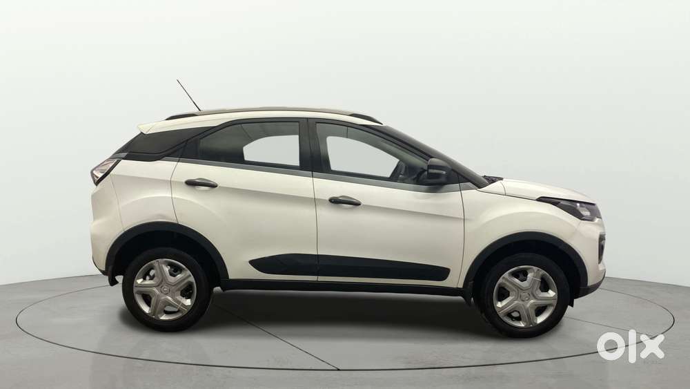 Tata Nexon 1.5 Revotorq Xm, 2020, Diesel