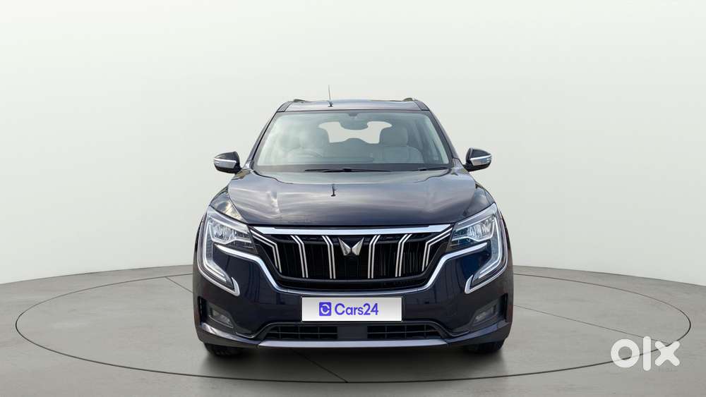 Mahindra Xuv700 2.0 Ax 5 Petrol At Str, 2022, Petrol