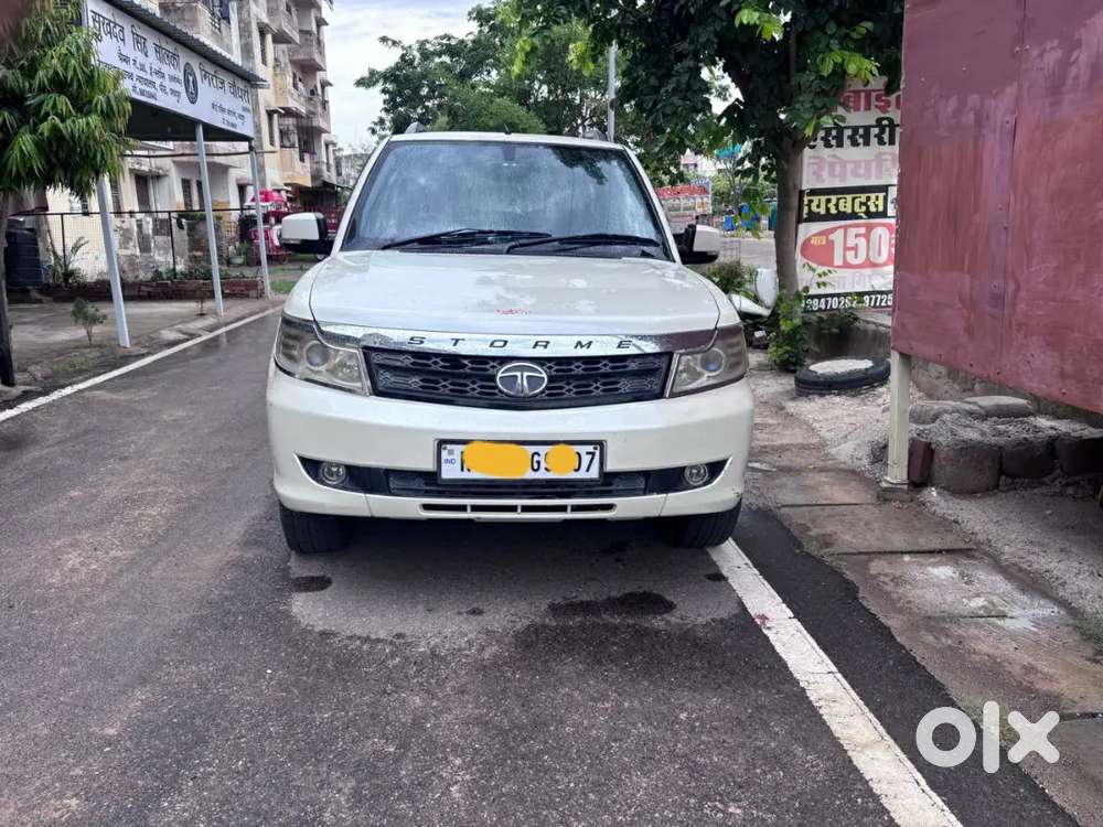 Tata Safari Storme 2015 Diesel Good Condition