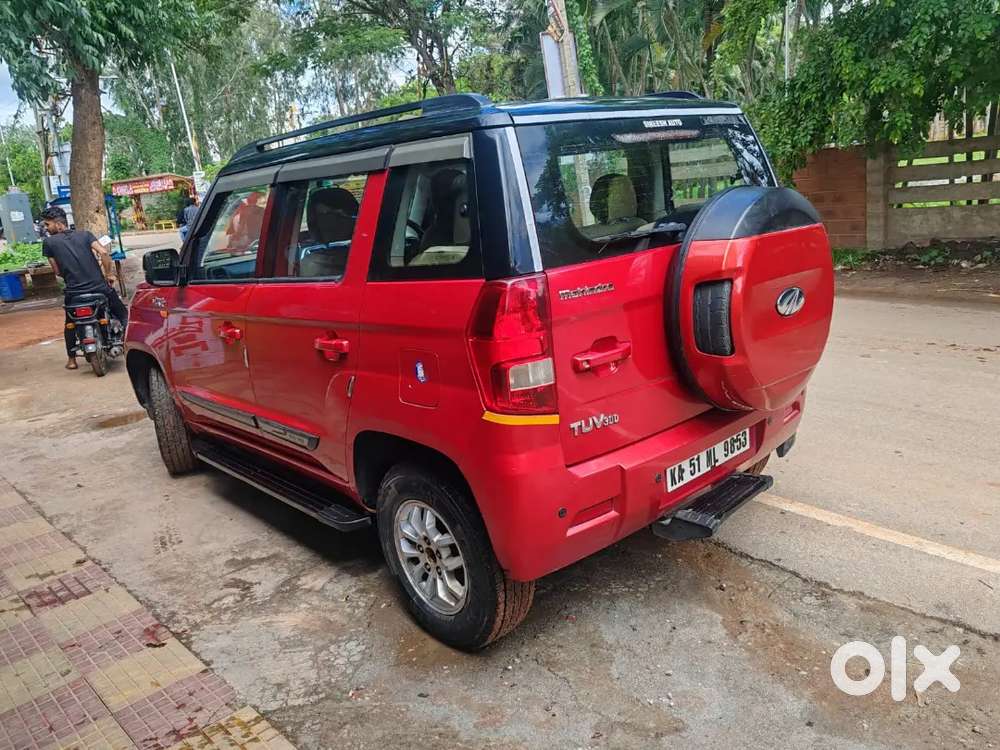 Mahindra Tuv 300 2018