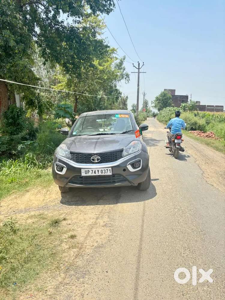 Tata Nexon 2019 Diesel 122000 Km Driven