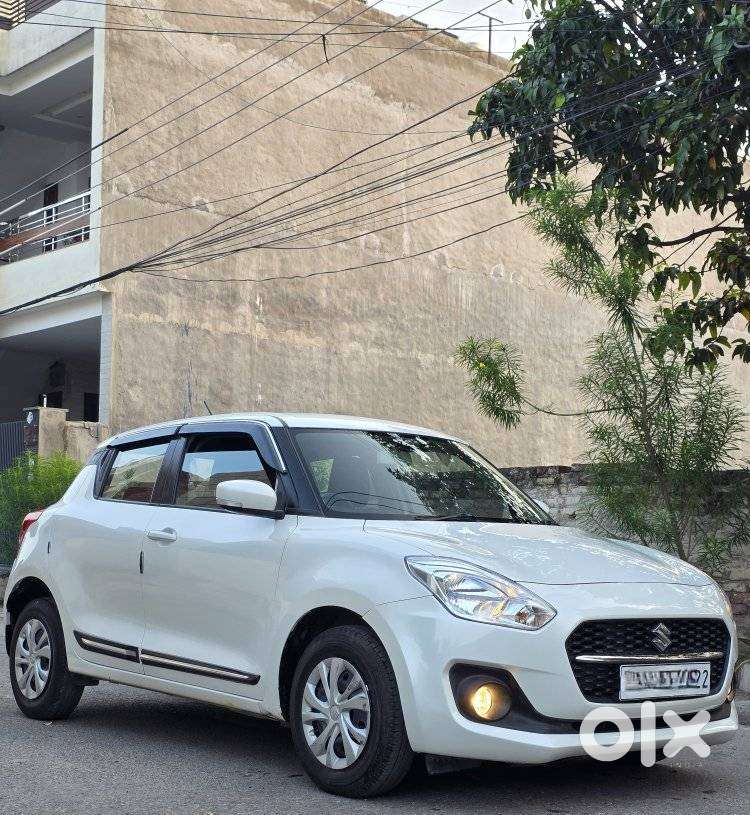 Maruti Suzuki Swift Vvt Vxi, 2023, Petrol