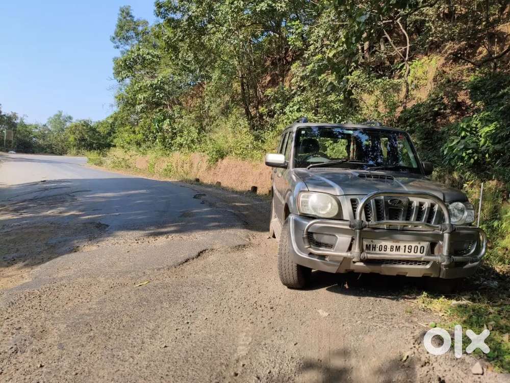Mahindra Scorpio Classic 2010