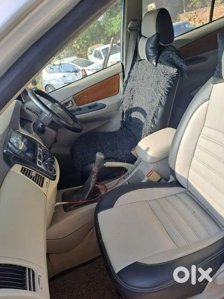Toyota Innova Vx 2011