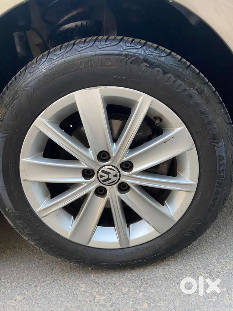 Volkswagen Vento 1.5 Highline Plus At 16 Alloy, 2015, Diesel