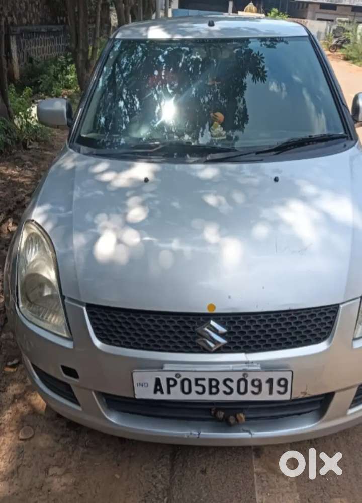 Maruti Suzuki Swift 2010