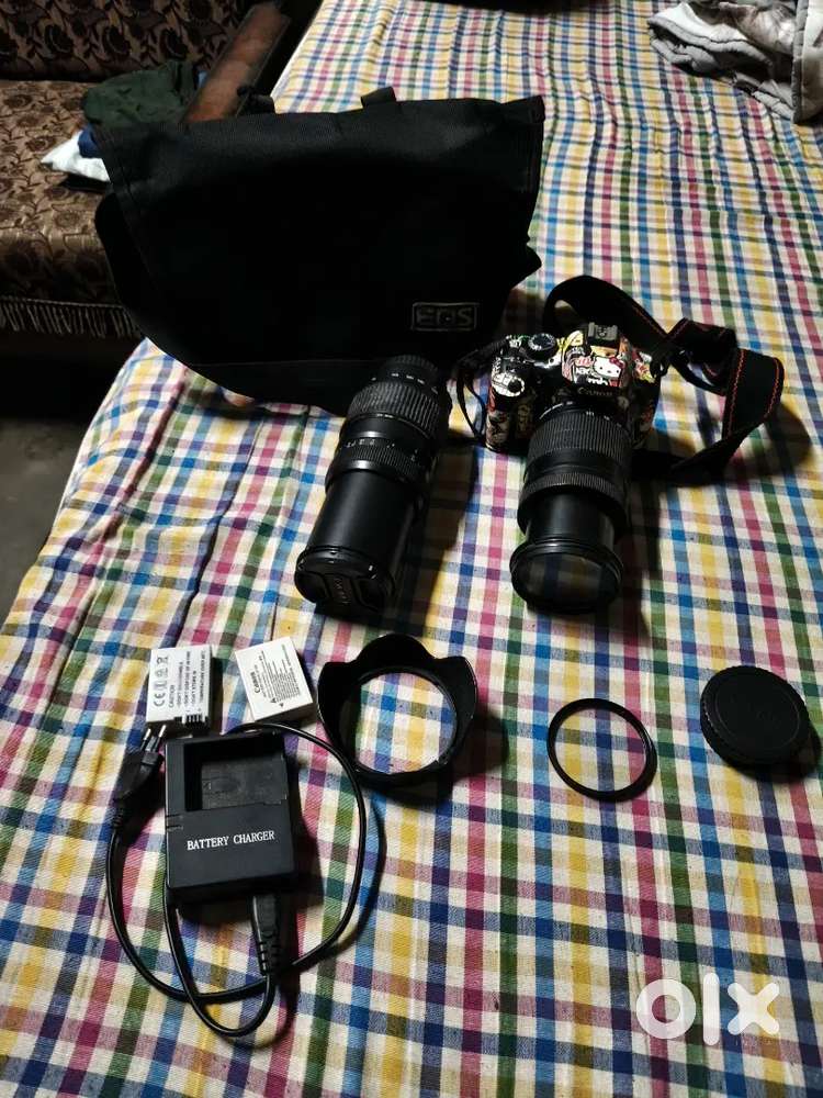 DSLR camera