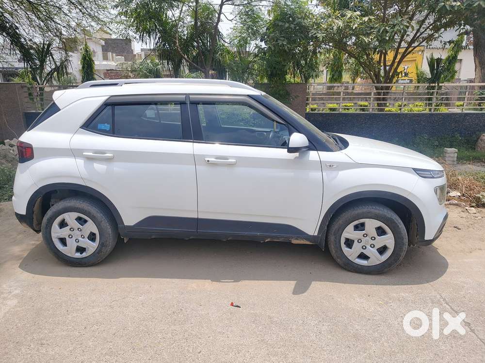 Hyundai Venue Diesel 2020