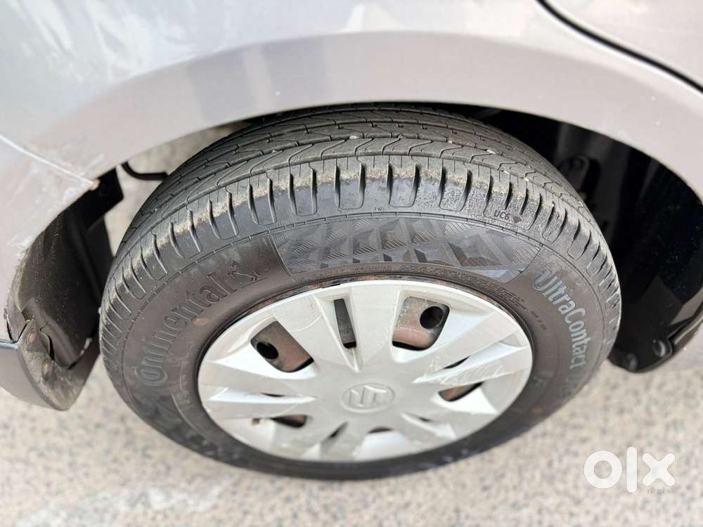 Maruti Suzuki Swift Dzire 1.2 Vxi Bsiv, 2014, Petrol