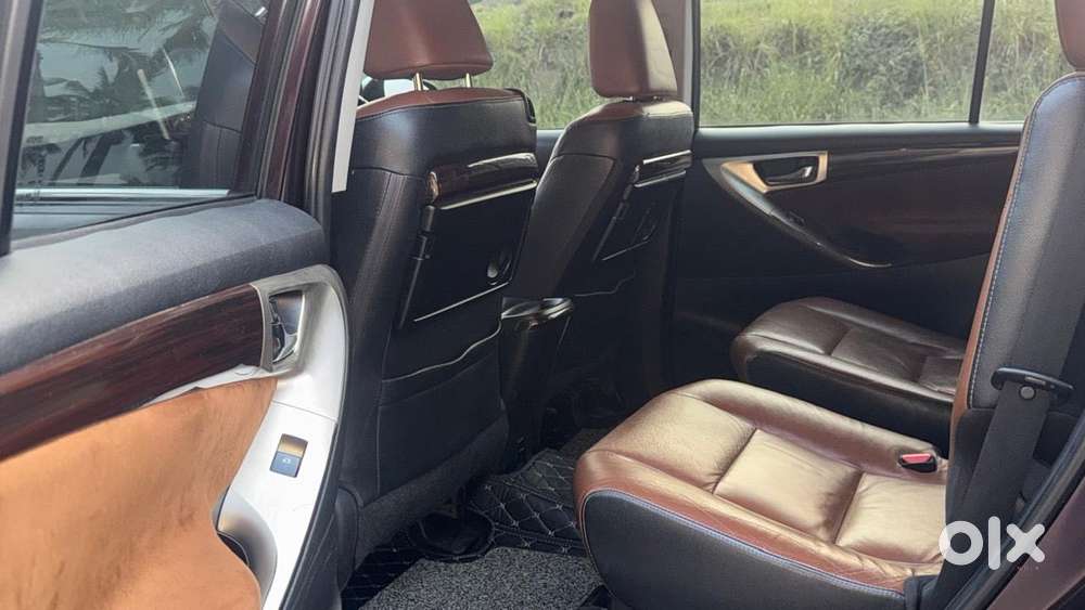 Toyota Innova Crysta 2.8 Zx At, 2017, Diesel