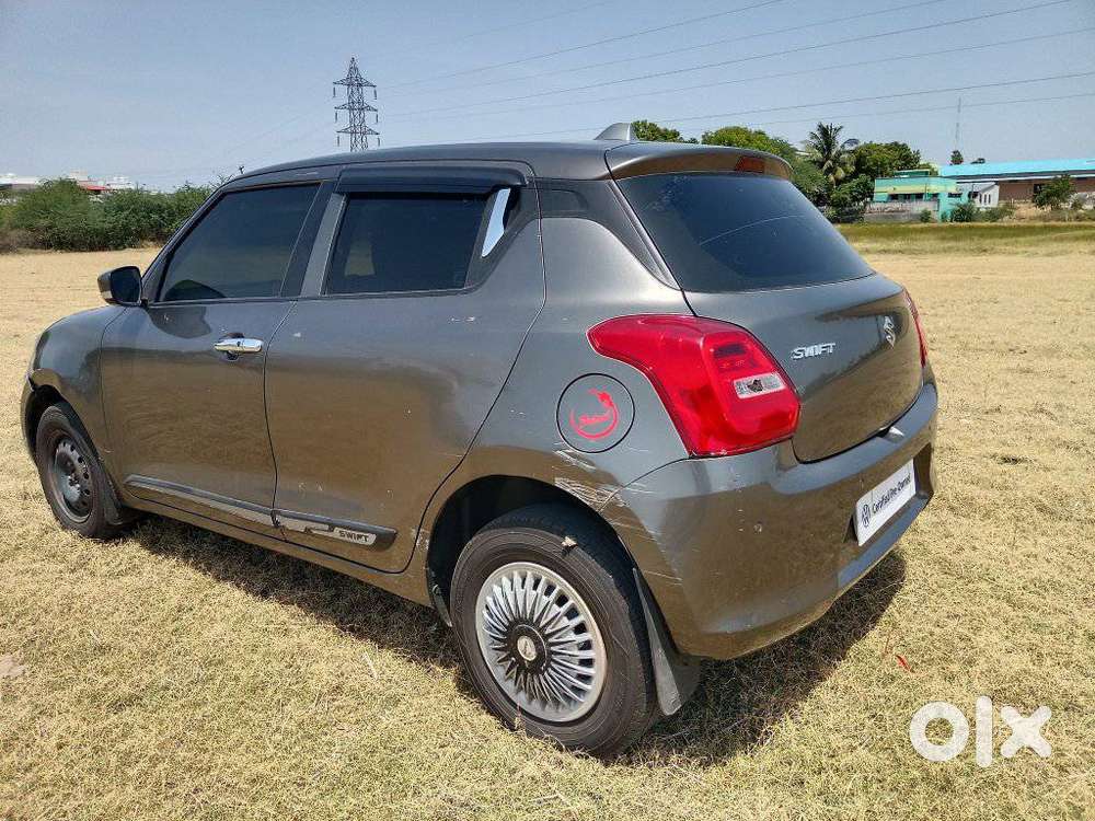 Maruti Suzuki Swift Vxi + Manual, 2022, Petrol
