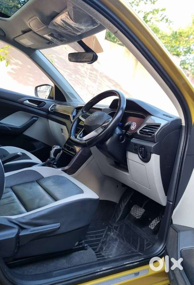 Volkswagen Taigun 1.0 Tsi Topline At, 2022, Petrol