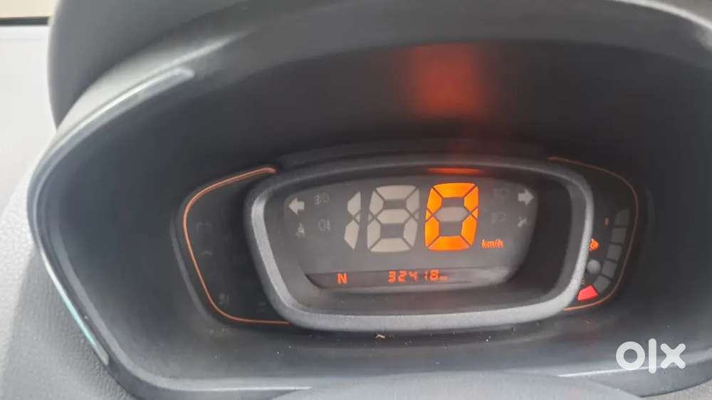 Renault Kwid 2017 Petrol - Hardly Used In Excellent Condition
