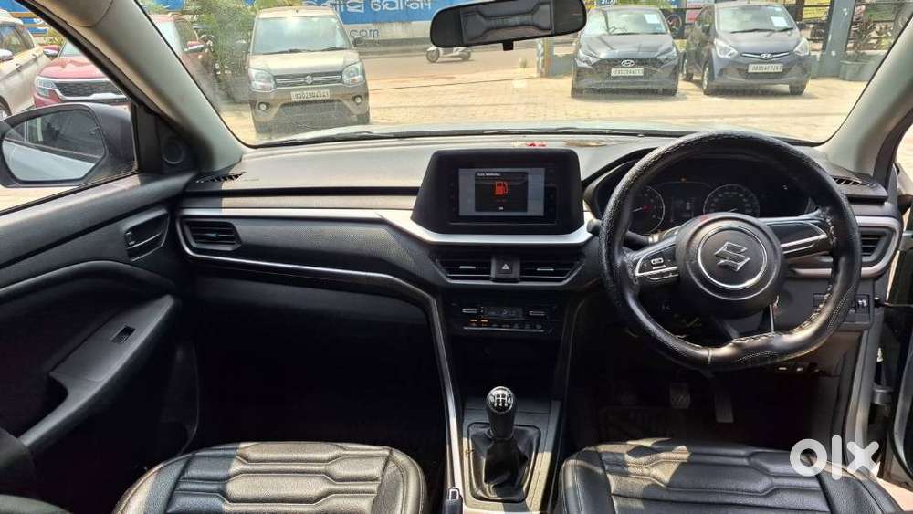 Maruti Suzuki Brezza, 2025, Petrol