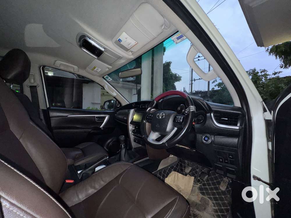 Toyota Fortuner 4x2 Mt 2.8 Diesel, 2018