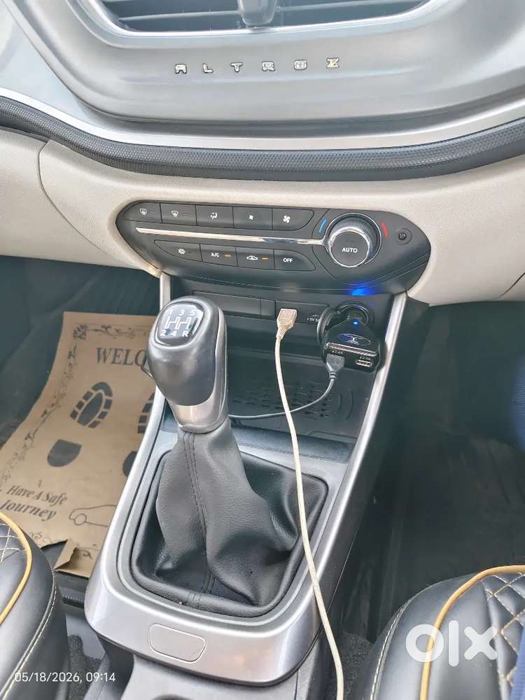 Tata Altroz 2024 Cng & Hybrids 35800 Km Driven