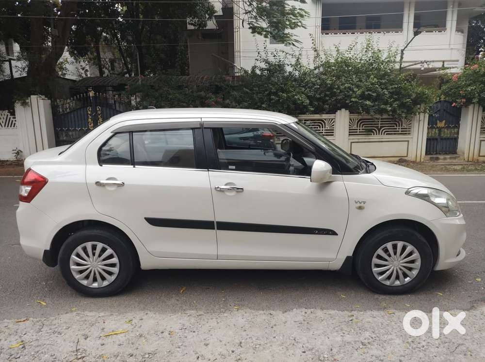 Maruti Suzuki Dzire 1.2 Vxi, 2016, Petrol
