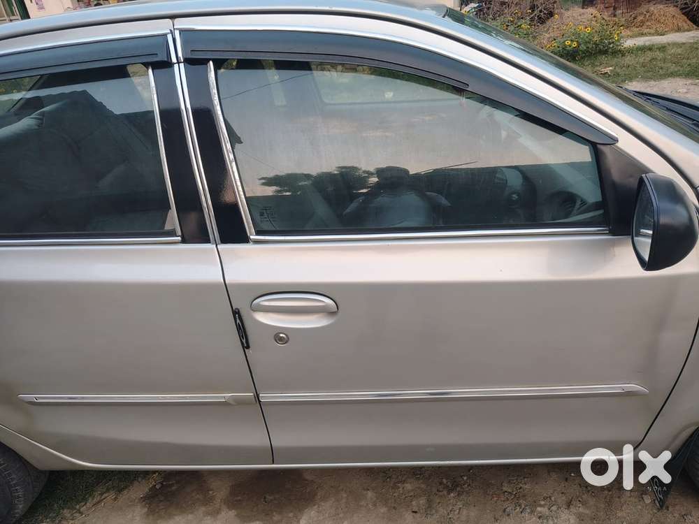 Toyota Etios Xclusive Petrol 2011