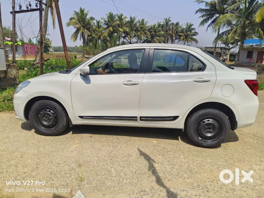 Maruti Suzuki Dzire 2022 Petrol Well Maintained