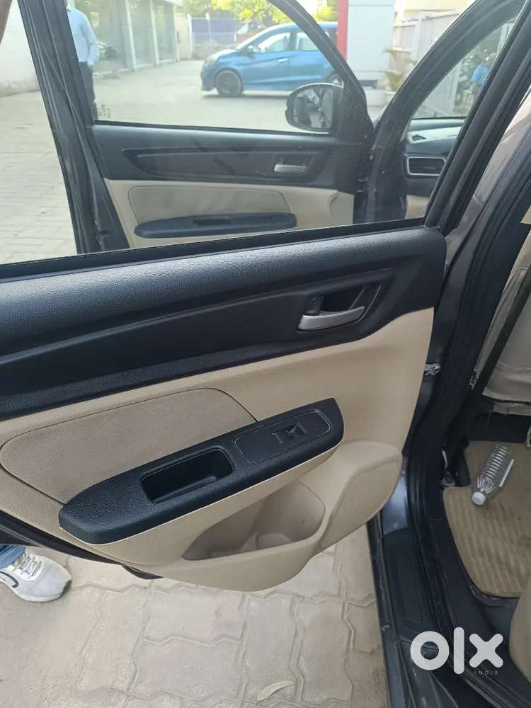 Good Condition Honda Amaze 2018  Up32  56 Km 2nd Owner Petrol Manual