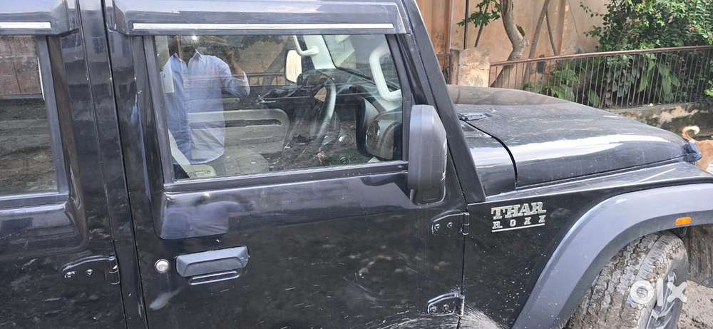 Mahindra Thar Roxx Diesel 2025