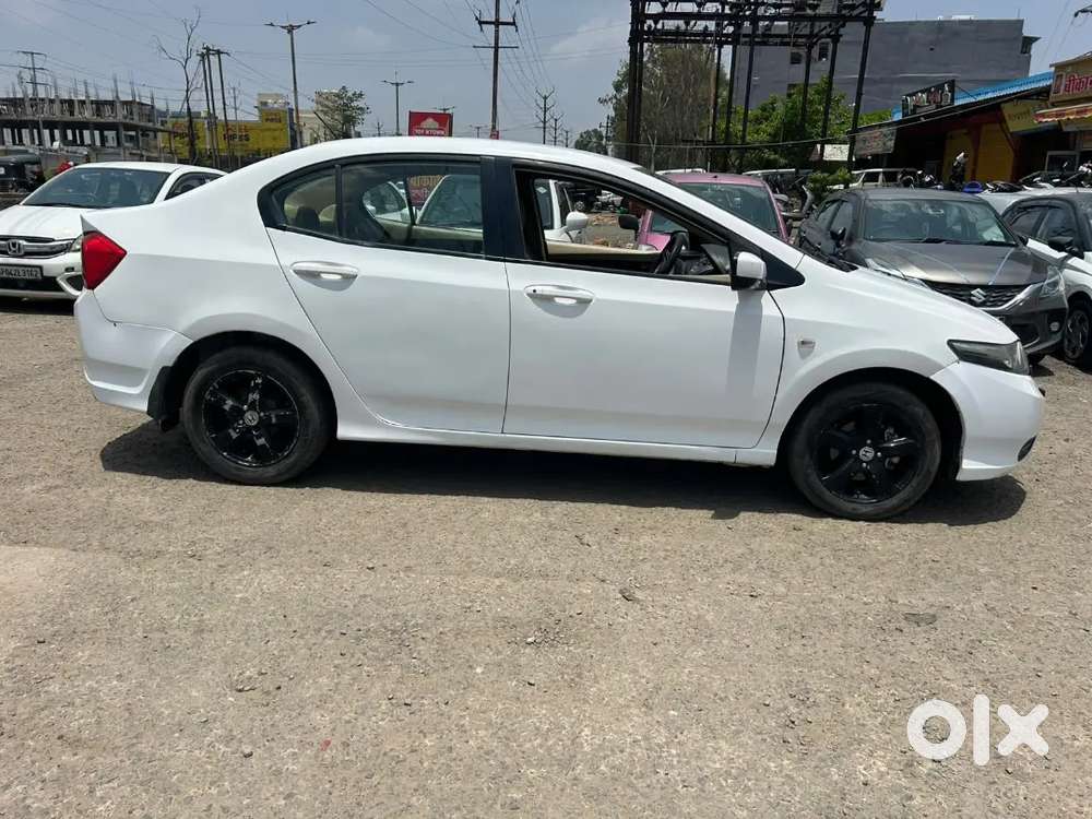 Honda City 2013 Petrol 85000 Km Driven