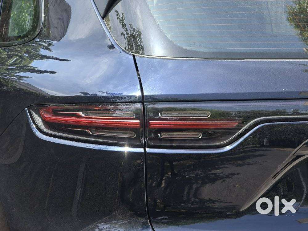 Porsche Cayenne Platinum Edition, 2022, Petrol