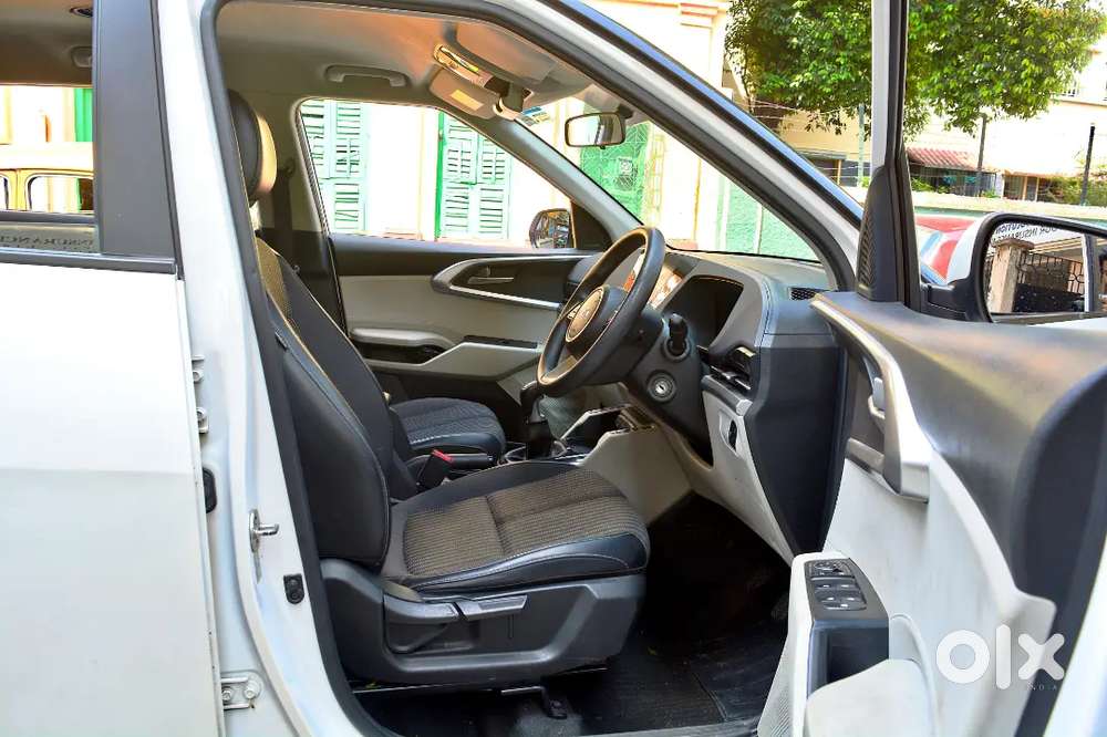 Kia Carens 2022 1.4 Prestige
