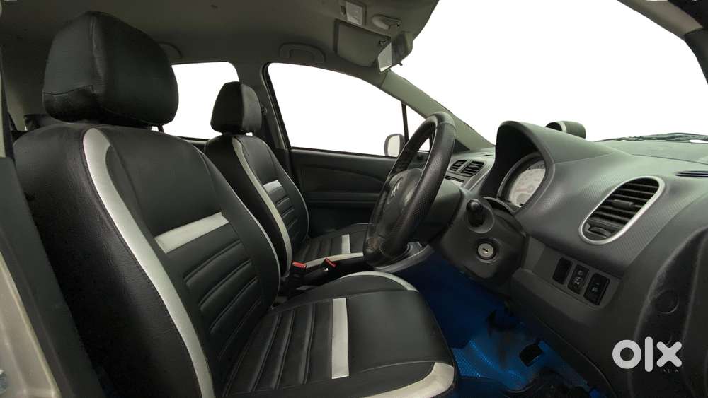 Maruti Suzuki Ritz Vxi, 2014, Petrol