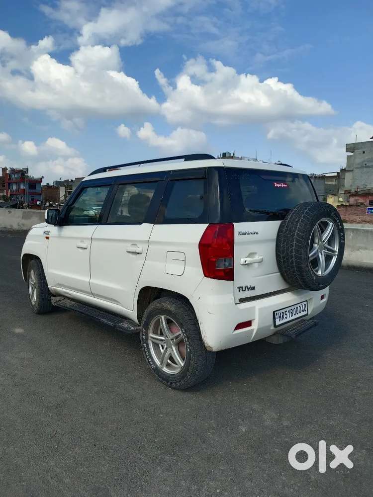Mahindra Tuv 300 2017 All Ok And With Service Records And Vip Number