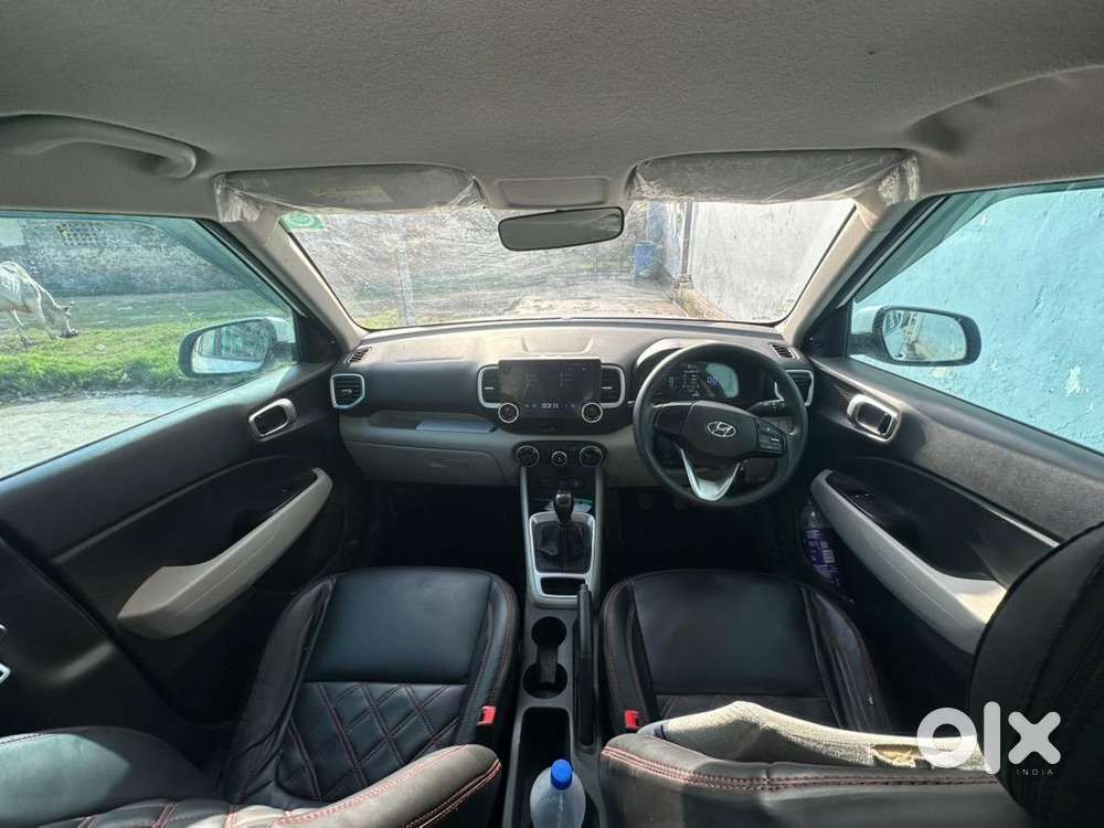 Hyundai Venue 2025 Cng & Hybrids Well Maintained