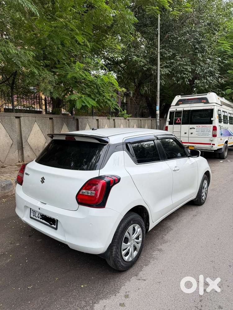 Maruti Suzuki Swift 2023 Vxi